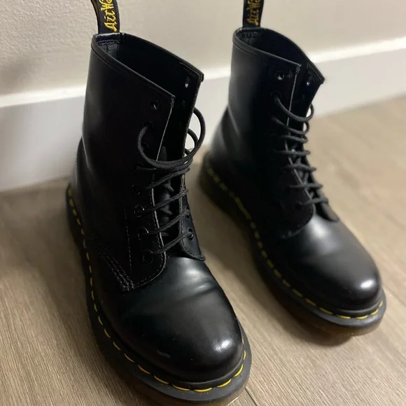 Dr.Martens - Picture 3 of 4